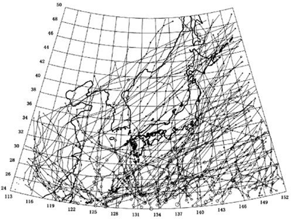 再現期間10年の台風シミュレーションによる台風の経路
